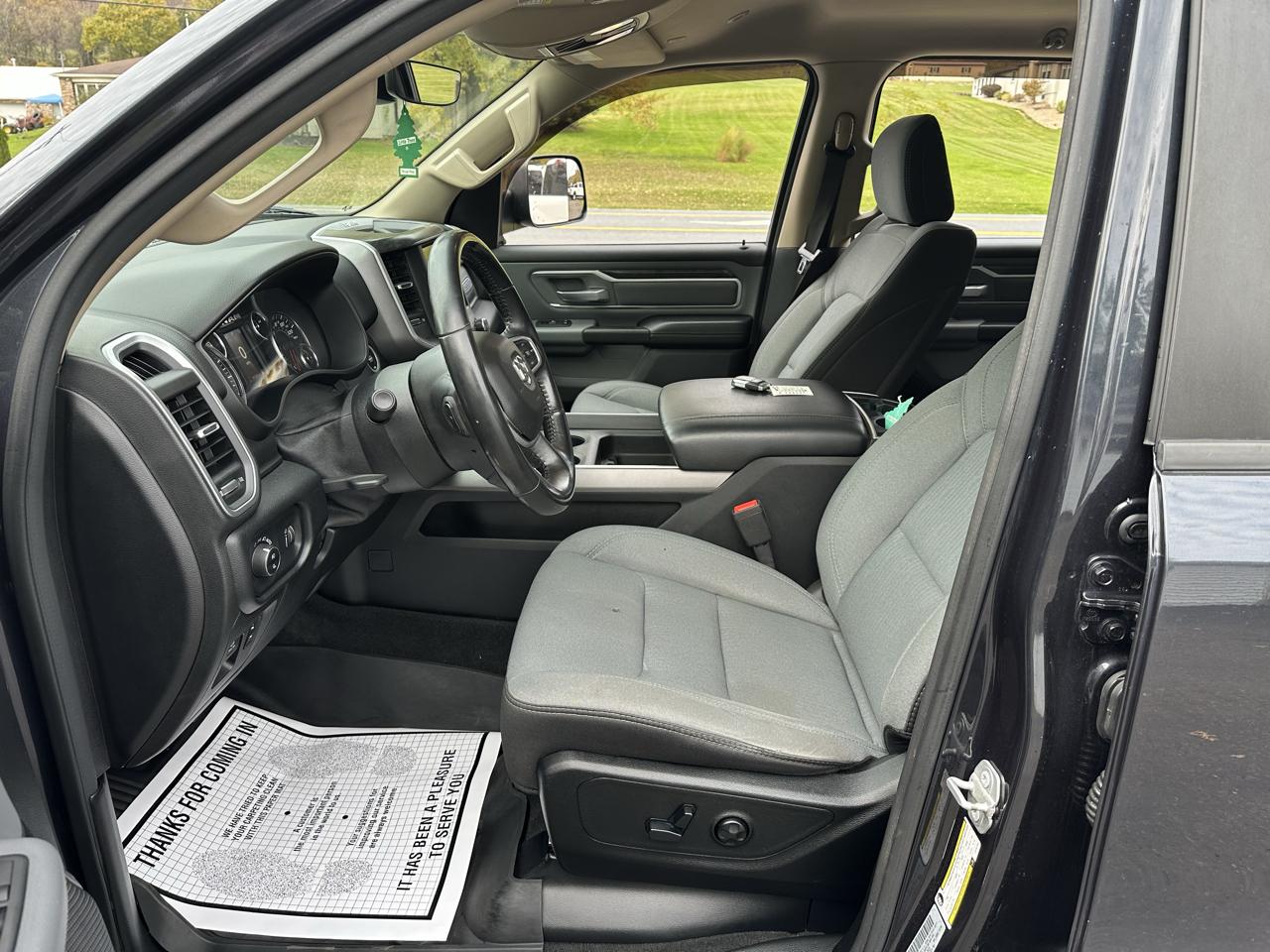 RAM 1500 Big Horn Crew Cab LWB 4WD 2020