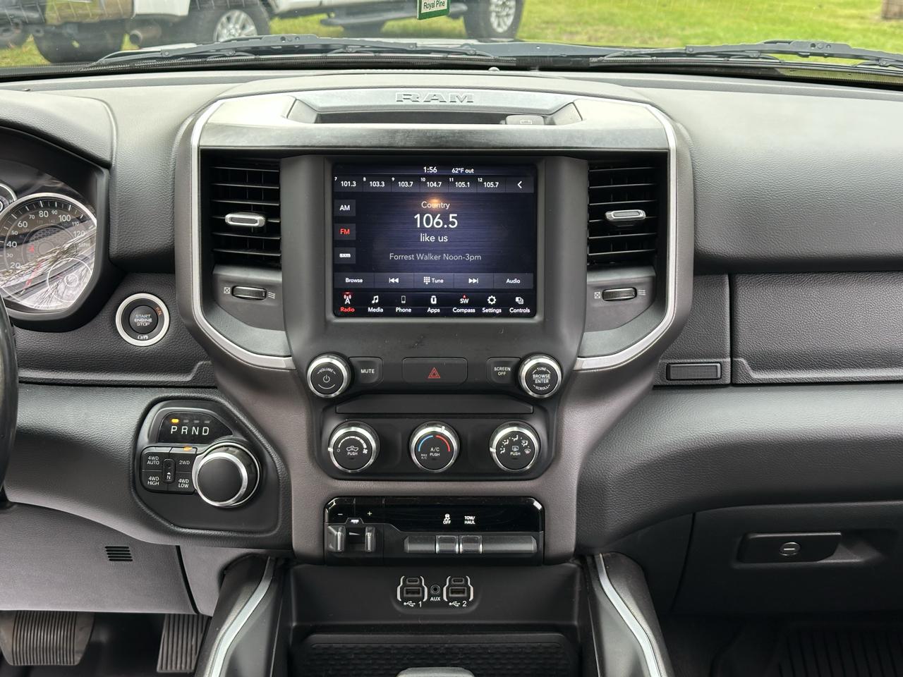 RAM 1500 Big Horn Crew Cab LWB 4WD 2020