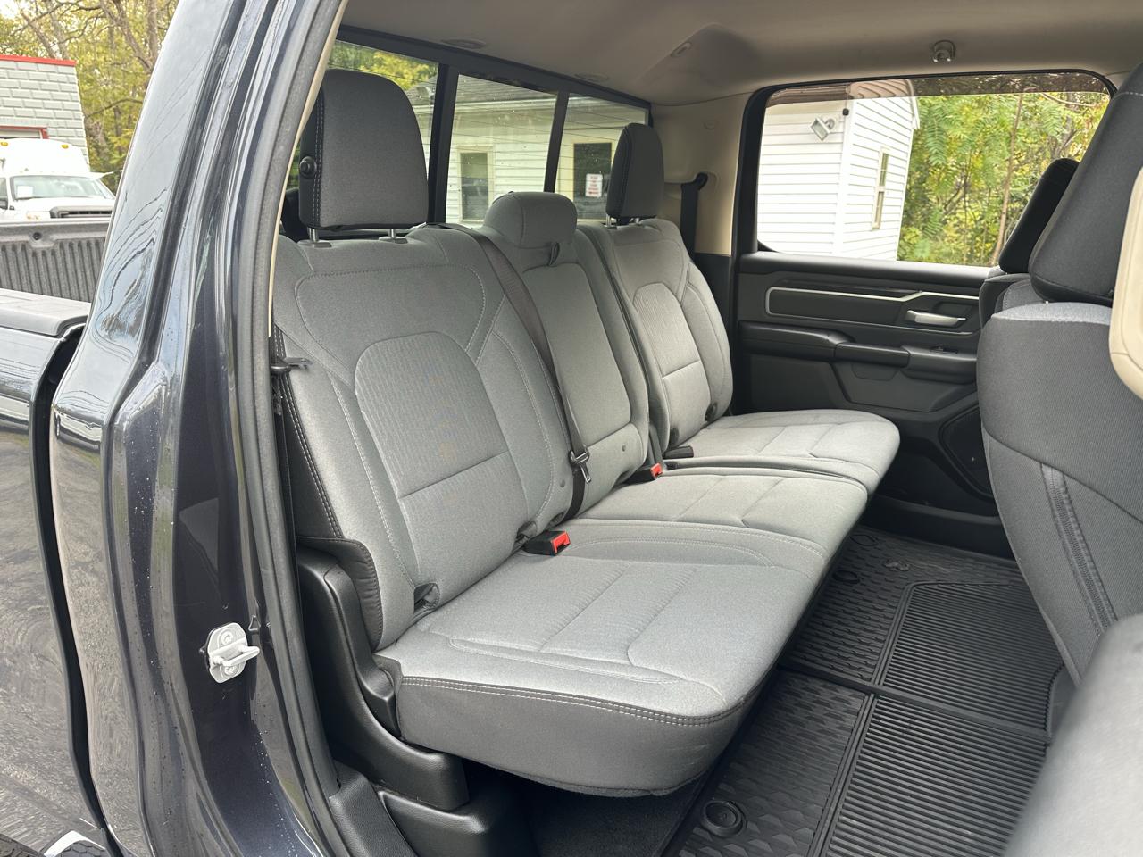 RAM 1500 Big Horn Crew Cab LWB 4WD 2020