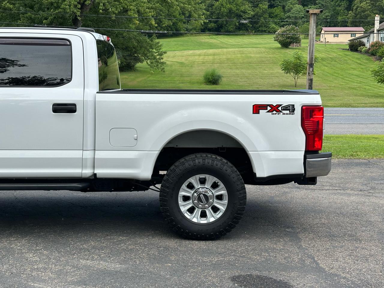 Ford F-250 SD XL Crew Cab 4WD 2020