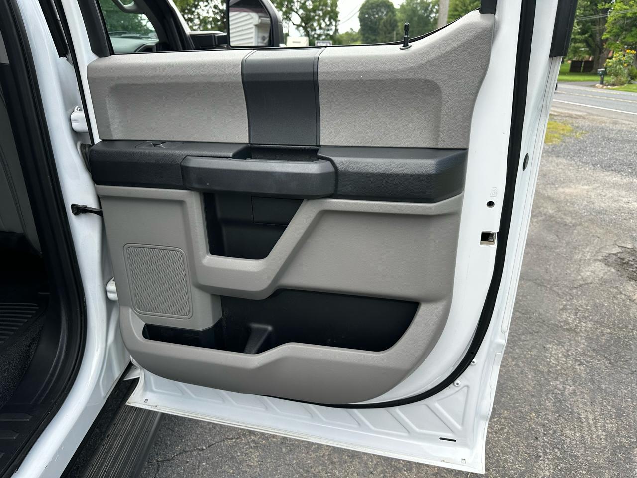 Ford F-250 SD XL Crew Cab 4WD 2020