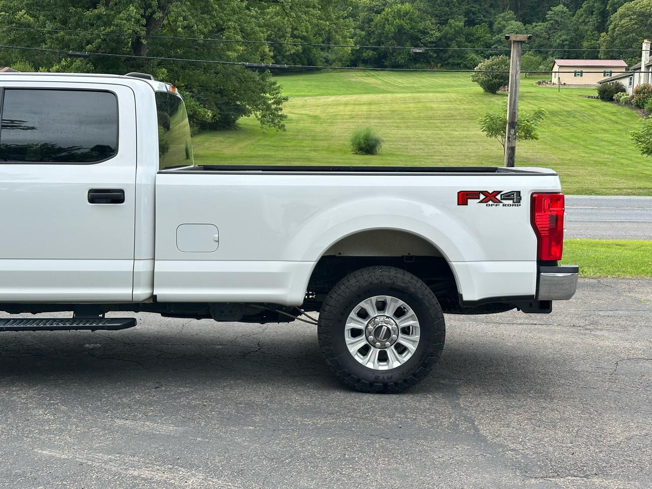 Ford F-250 SD XL Crew Cab 4WD 2021