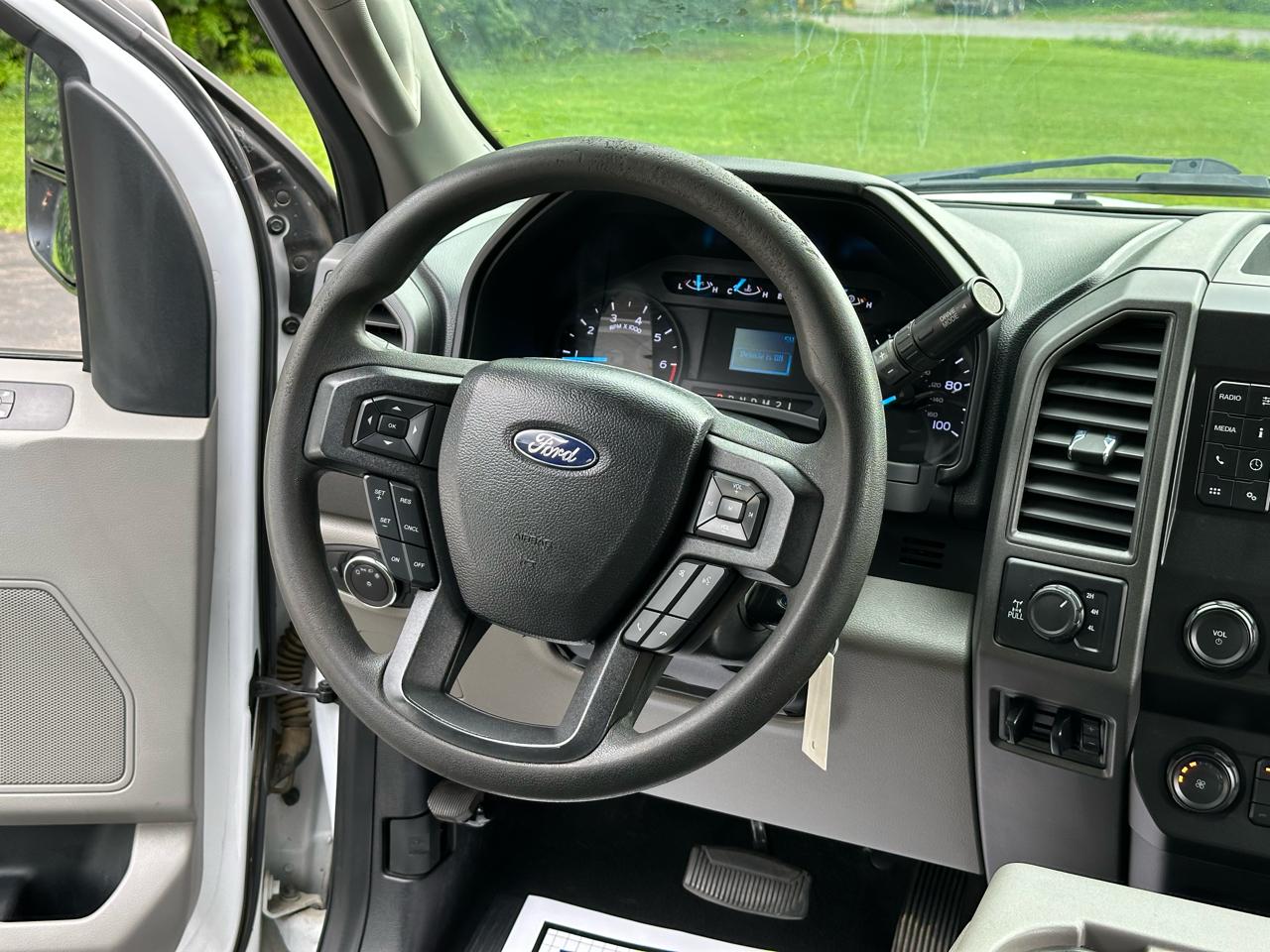 Ford F-250 SD XL Crew Cab 4WD 2021