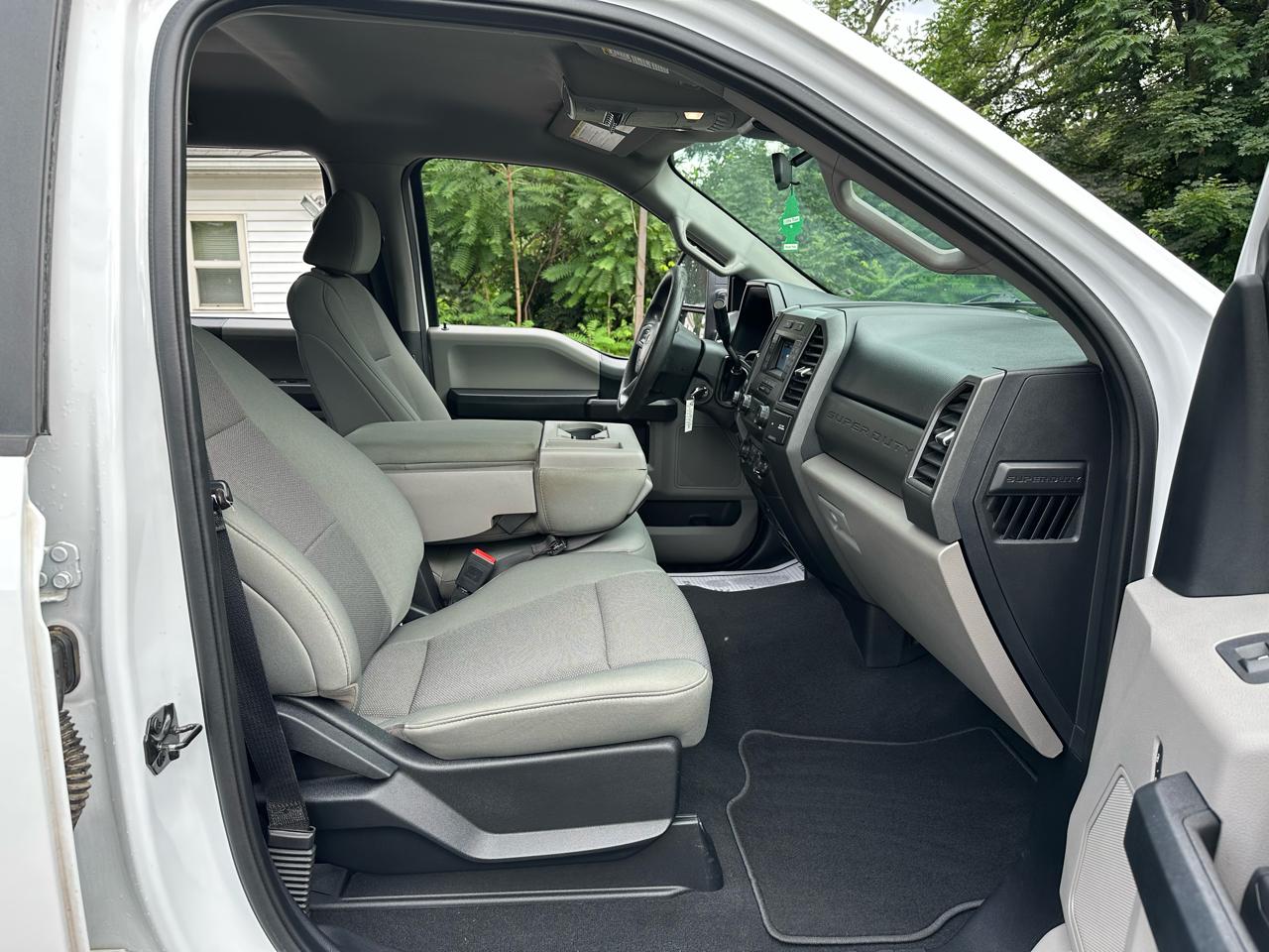 Ford F-250 SD XL Crew Cab 4WD 2021