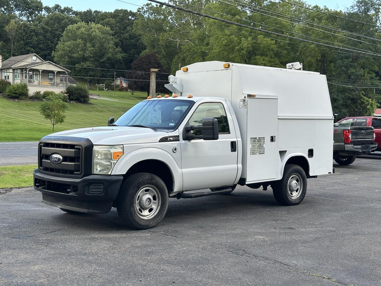 Ford F-350 SD XL 4WD 2011