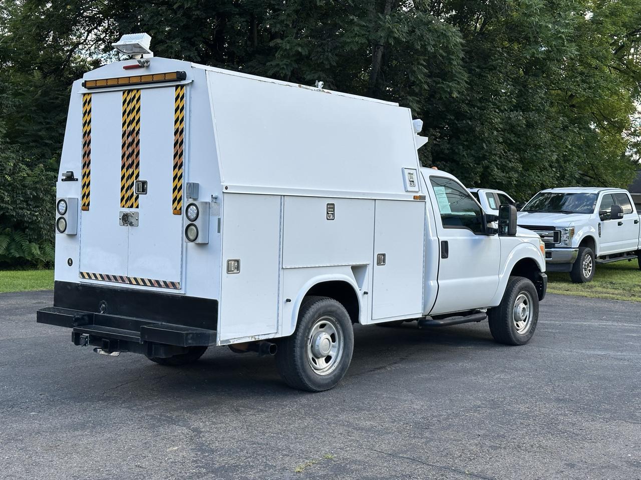Ford F-350 SD XL 4WD 2011