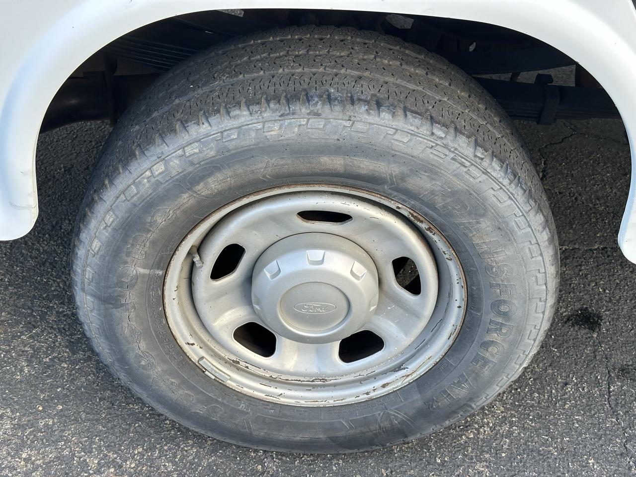 Ford F-350 SD XL 4WD 2011