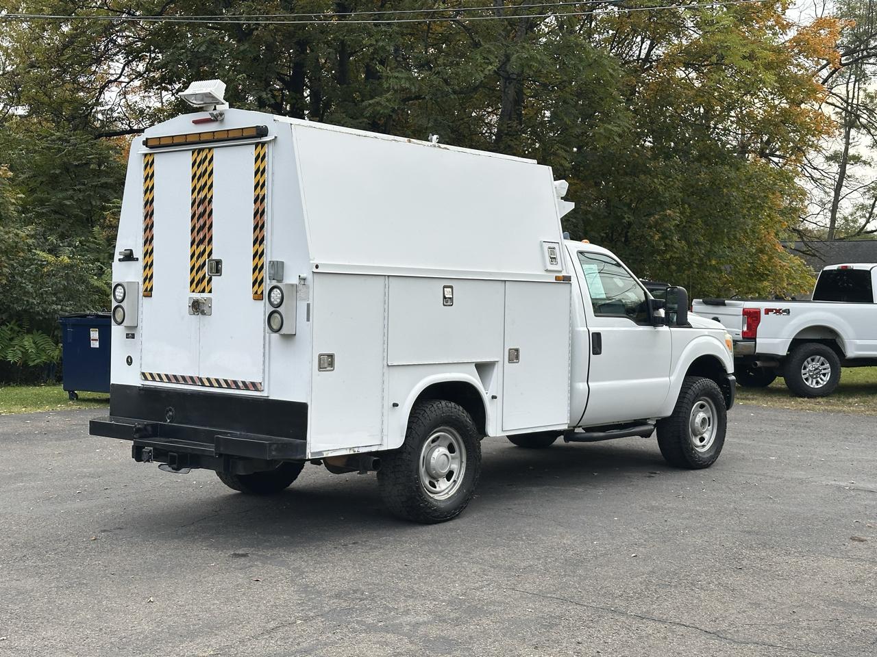 Ford F-350 SD XL 4WD 2011