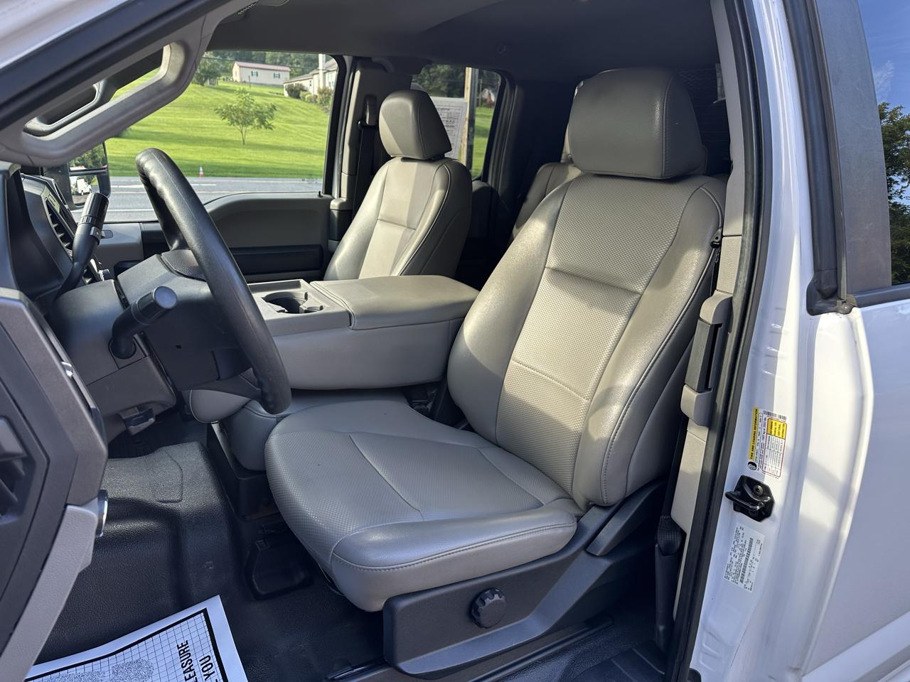 Ford F-250 SD XL SuperCab Long Bed 4WD 2021
