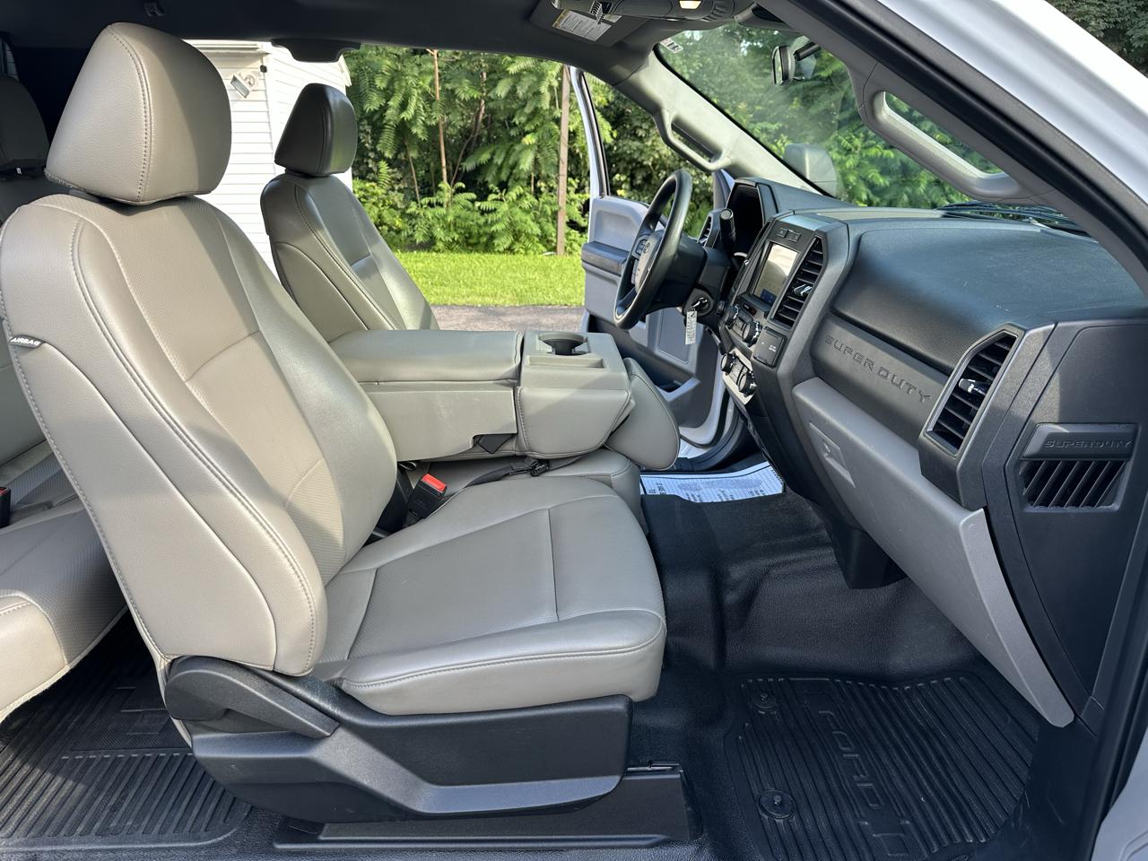 Ford F-250 SD XL SuperCab Long Bed 4WD 2021