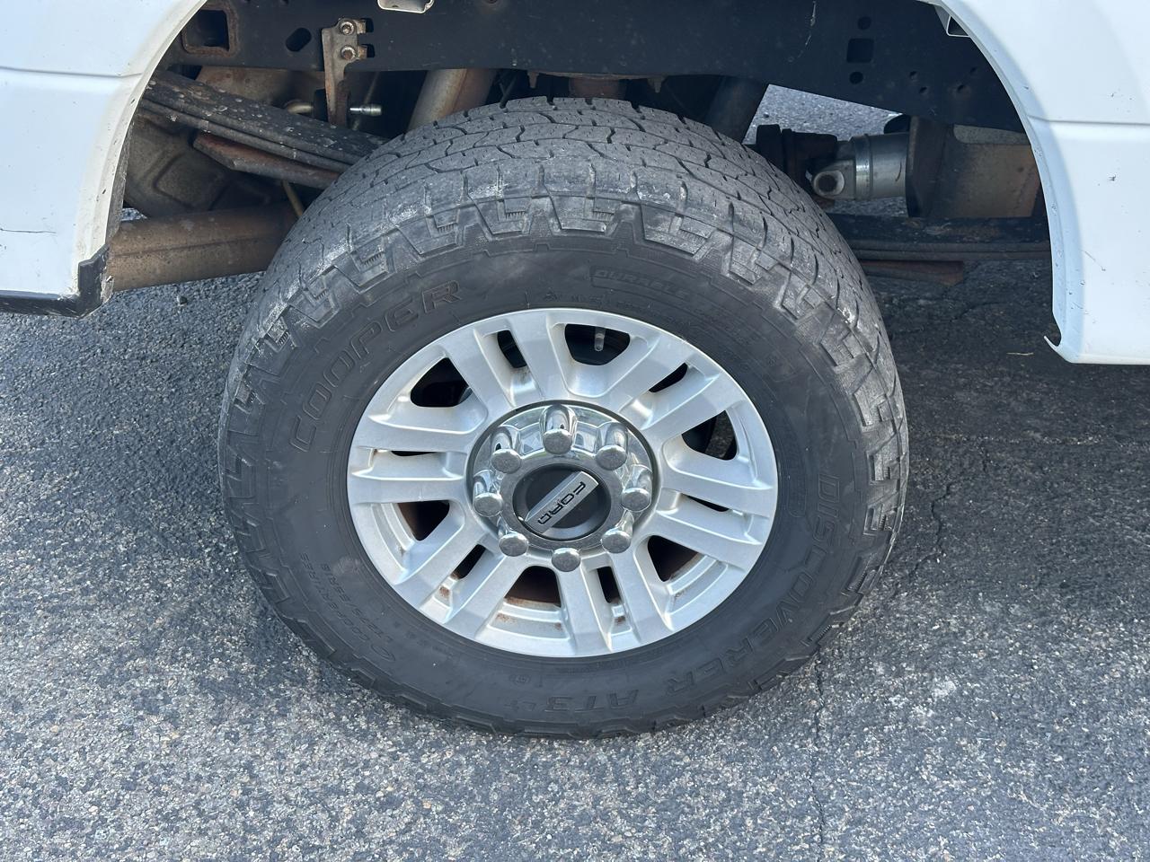 Ford F-250 SD XLT Crew Cab 4WD 2019