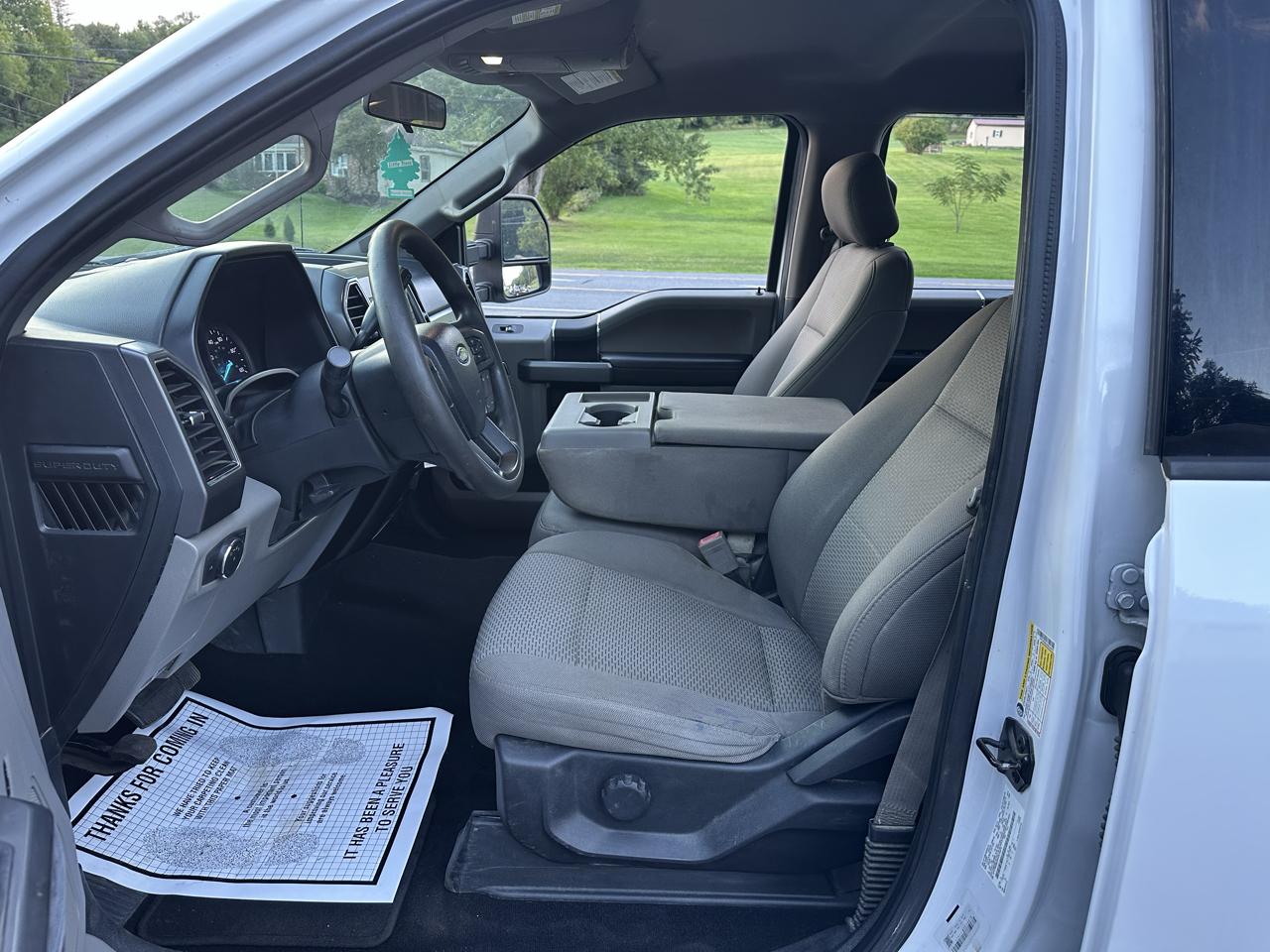 Ford F-250 SD XLT Crew Cab 4WD 2019