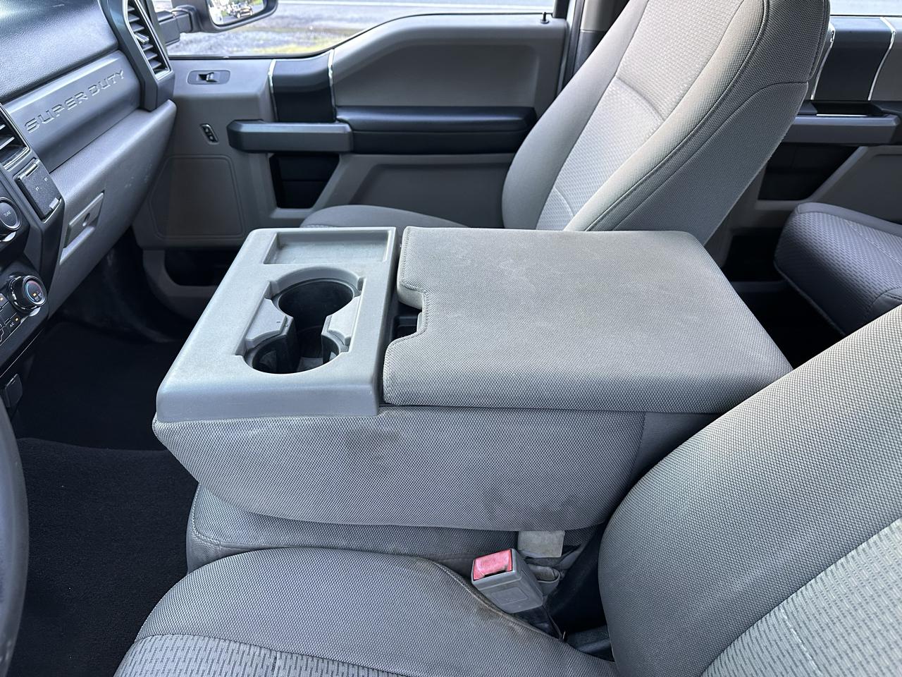 Ford F-250 SD XLT Crew Cab 4WD 2019