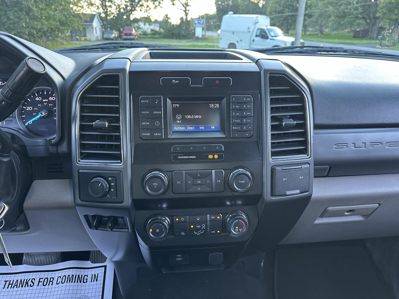 Ford F-250 SD XLT Crew Cab 4WD 2019