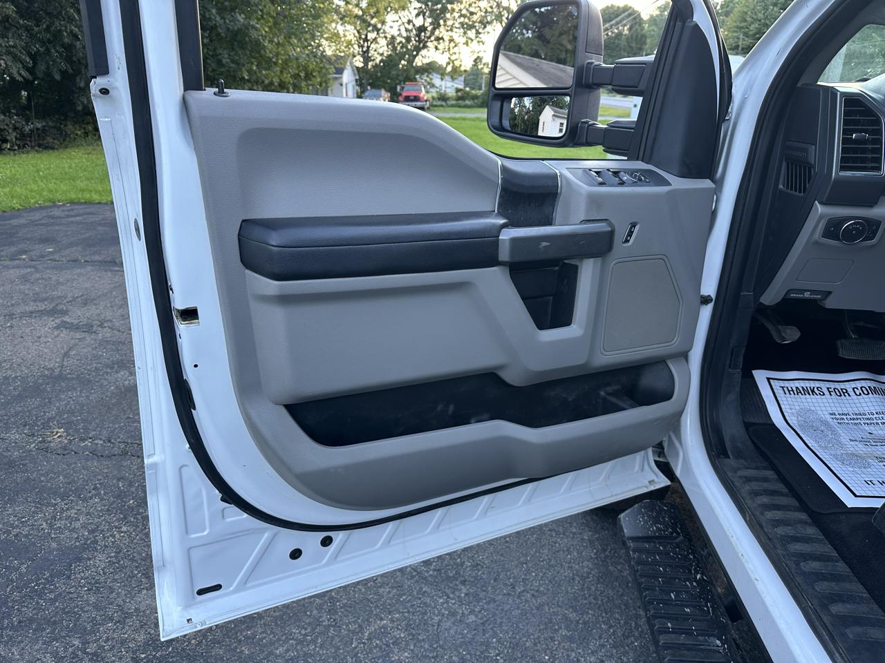 Ford F-250 SD XLT Crew Cab 4WD 2019