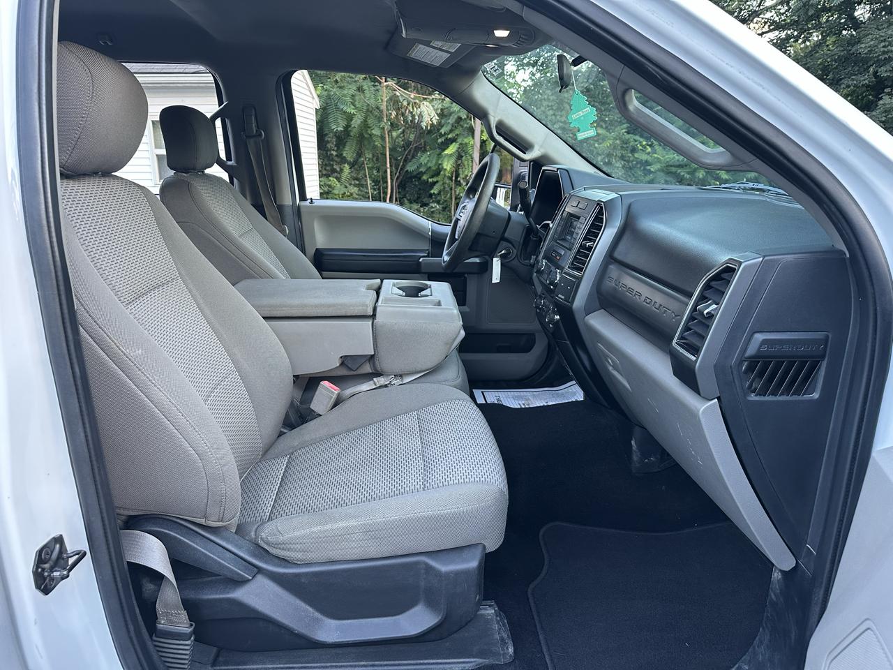 Ford F-250 SD XLT Crew Cab 4WD 2019
