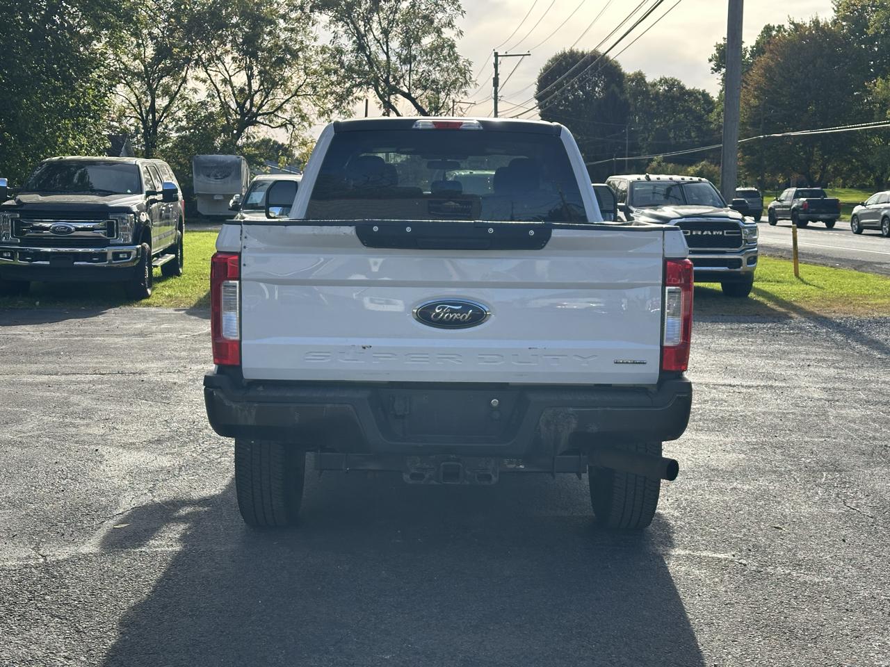 Ford F-250 SD XL Crew Cab Long Bed 4WD 2017