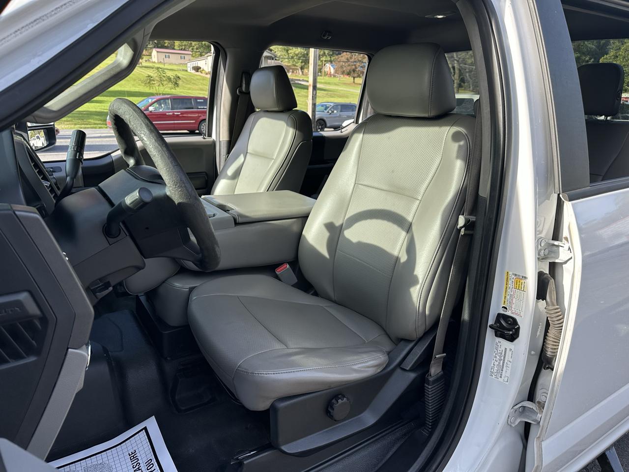 Ford F-250 SD XL Crew Cab Long Bed 4WD 2017