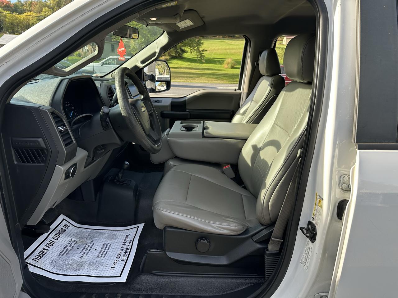 Ford F-250 SD XL Crew Cab Long Bed 4WD 2017