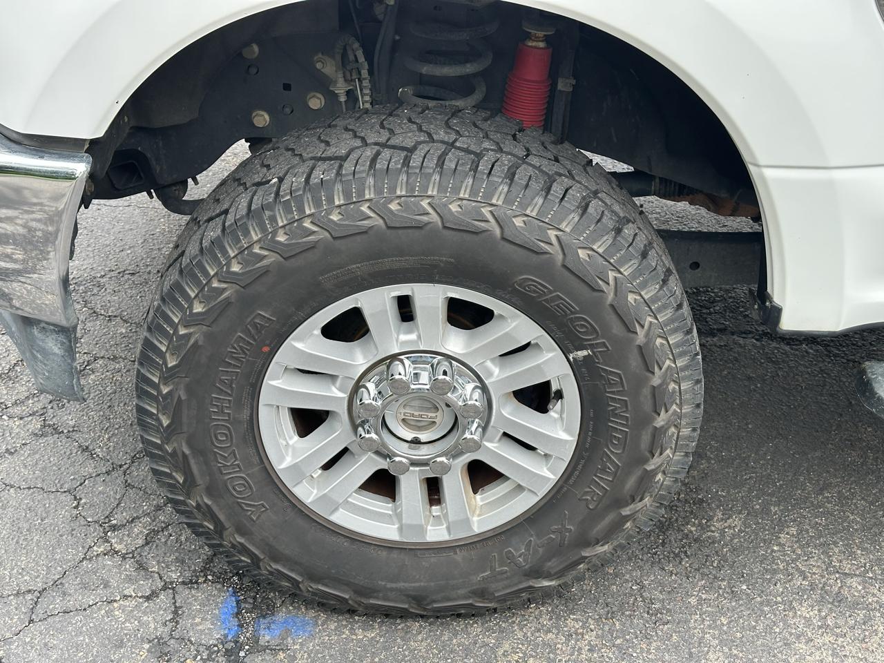 Ford F-250 SD XL Crew Cab 4WD 2017