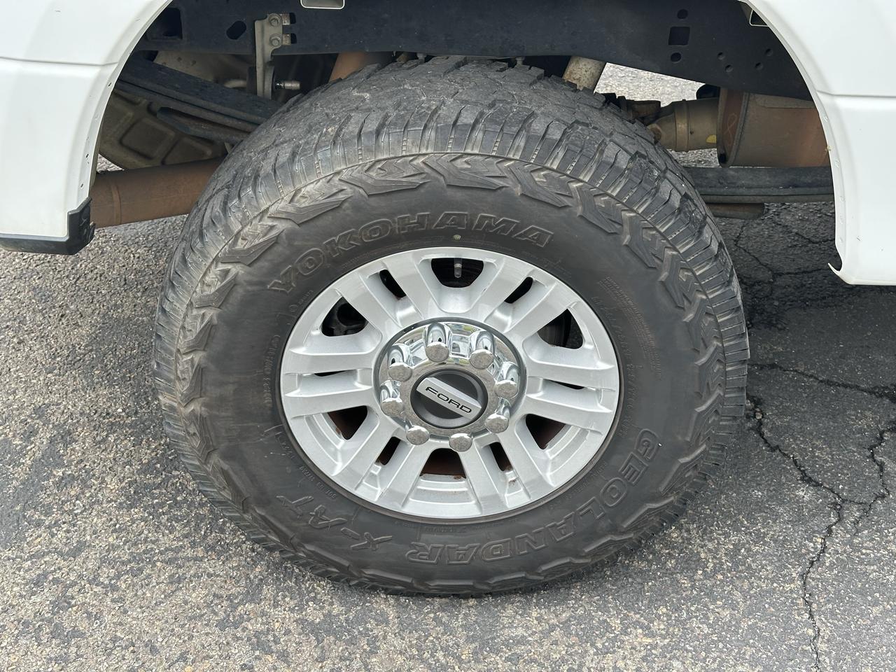 Ford F-250 SD XL Crew Cab 4WD 2017