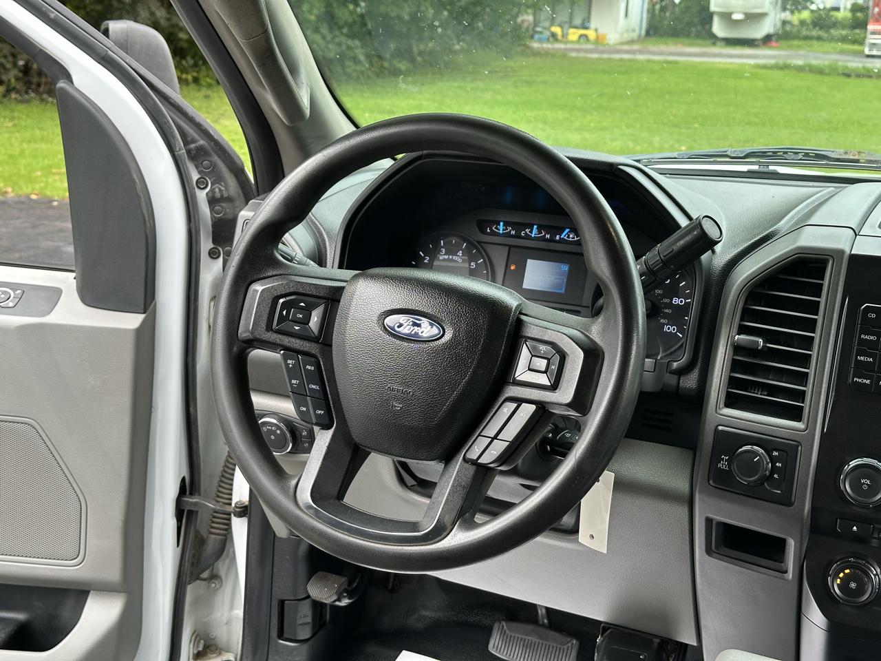 Ford F-250 SD XL Crew Cab 4WD 2017