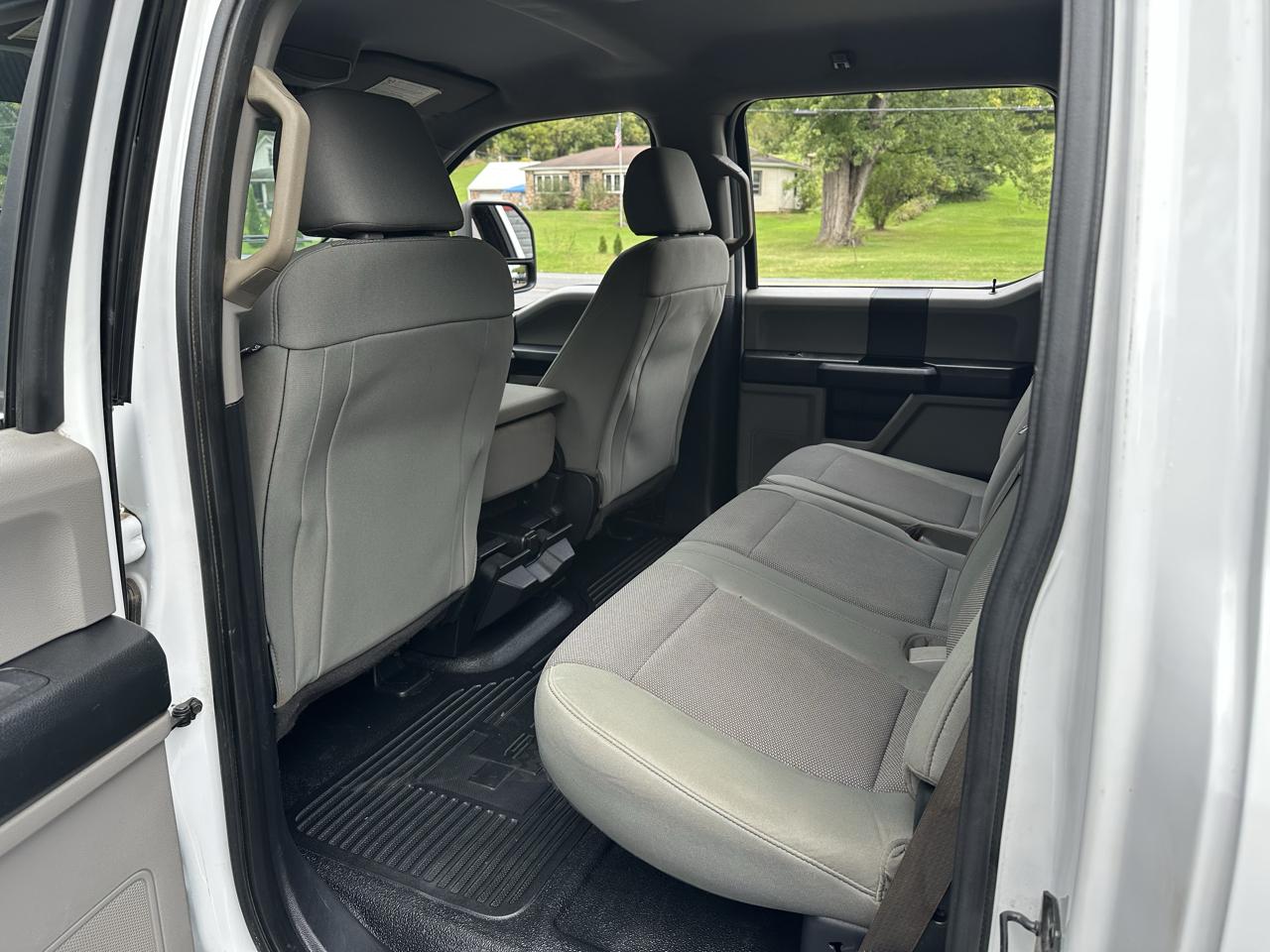 Ford F-250 SD XL Crew Cab 4WD 2017