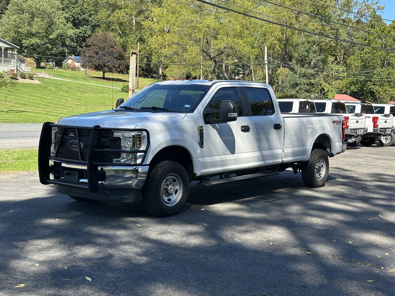 Ford F-250 SD XL Crew Cab Long Bed 4WD 2019