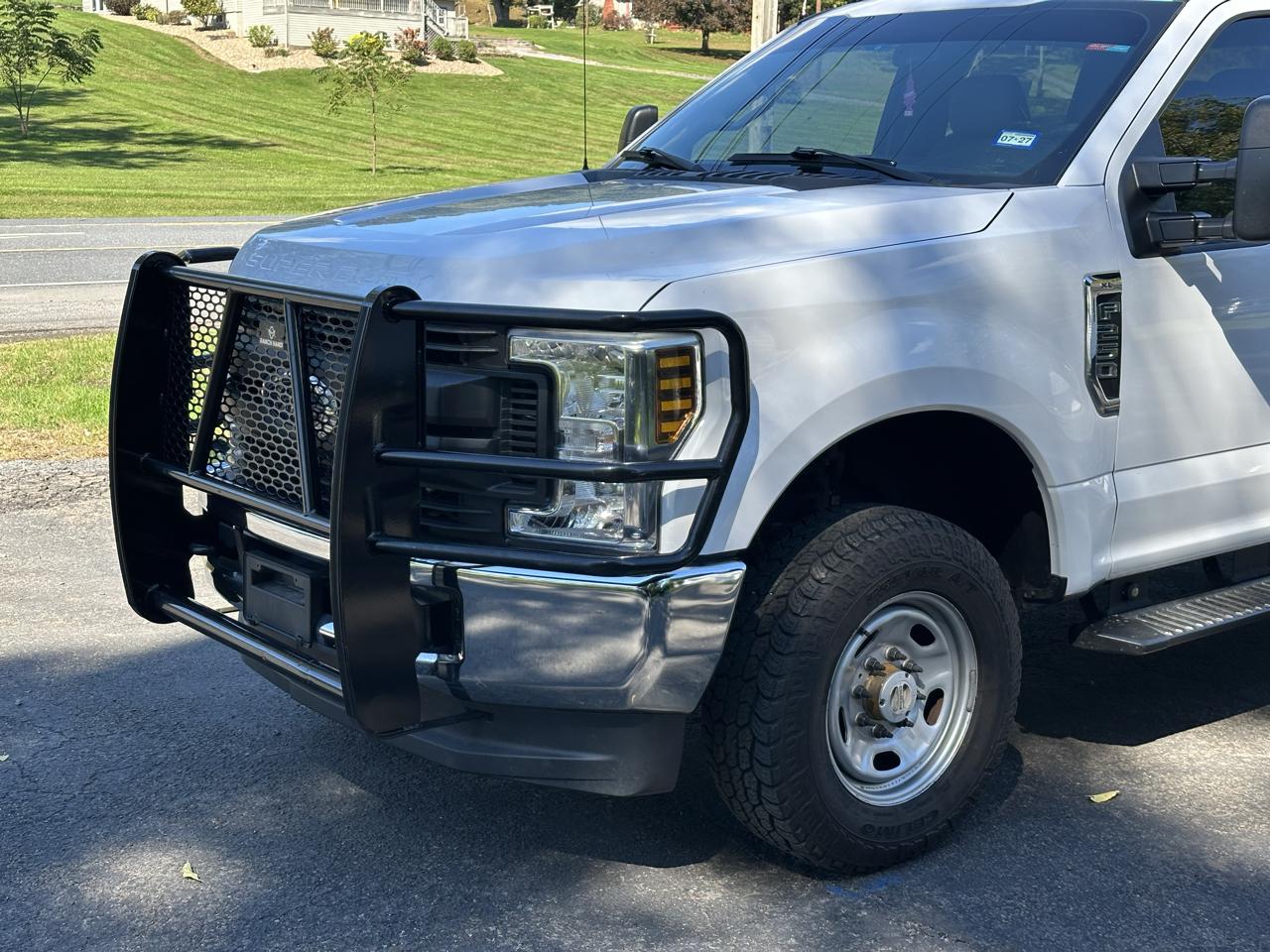Ford F-250 SD XL Crew Cab Long Bed 4WD 2019