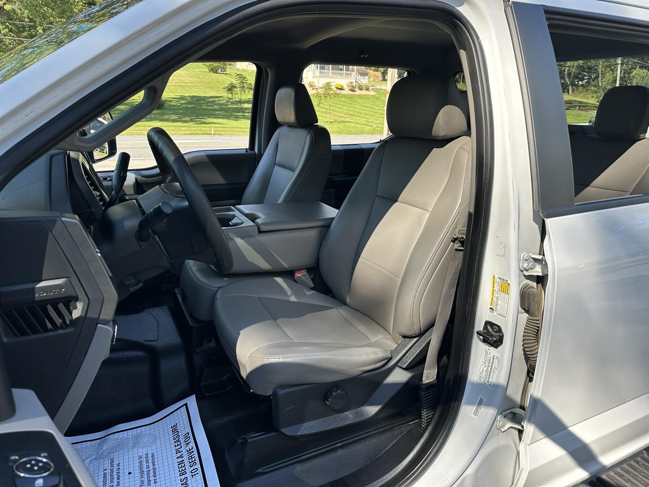Ford F-250 SD XL Crew Cab Long Bed 4WD 2019