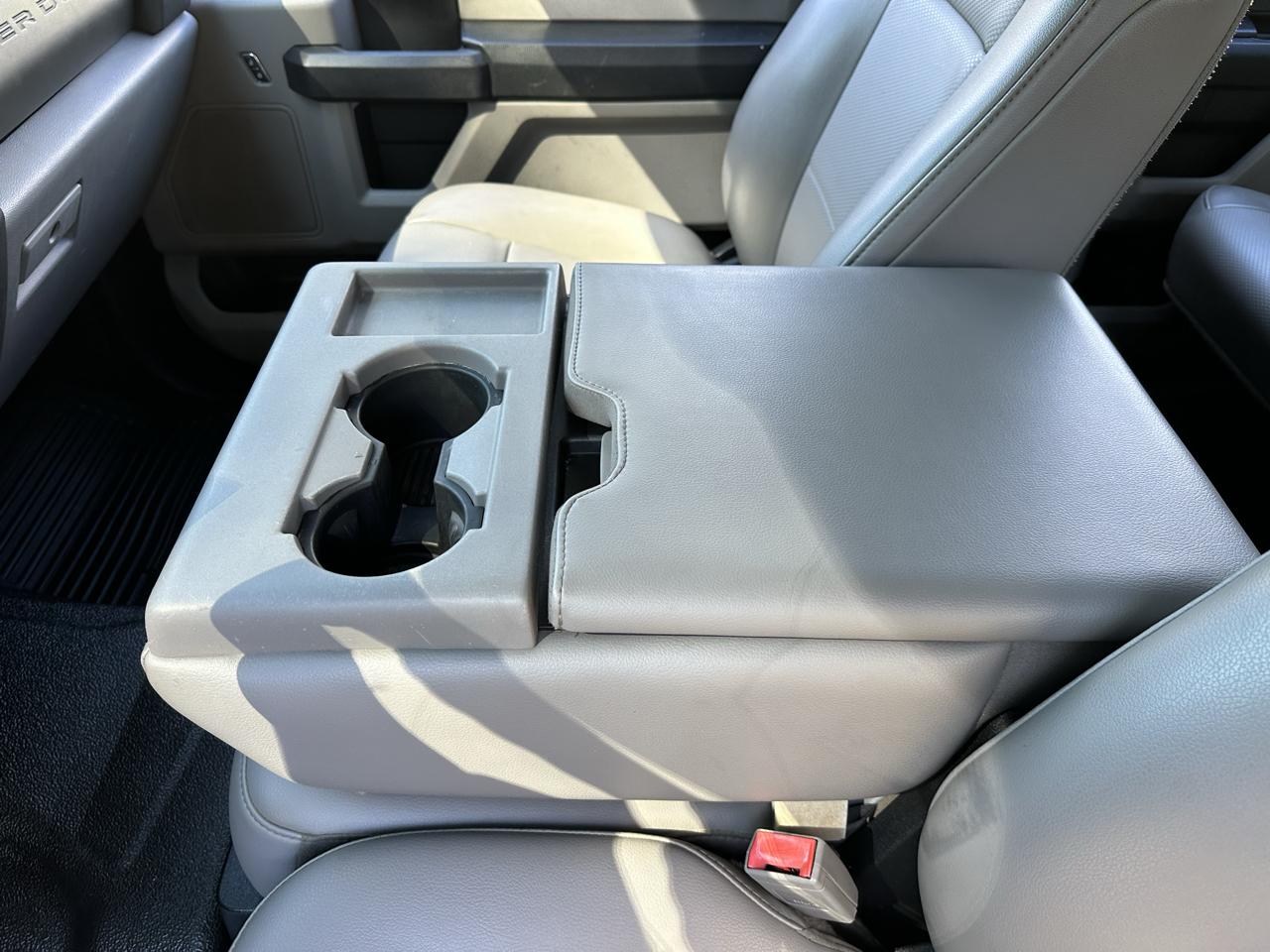 Ford F-250 SD XL Crew Cab Long Bed 4WD 2019