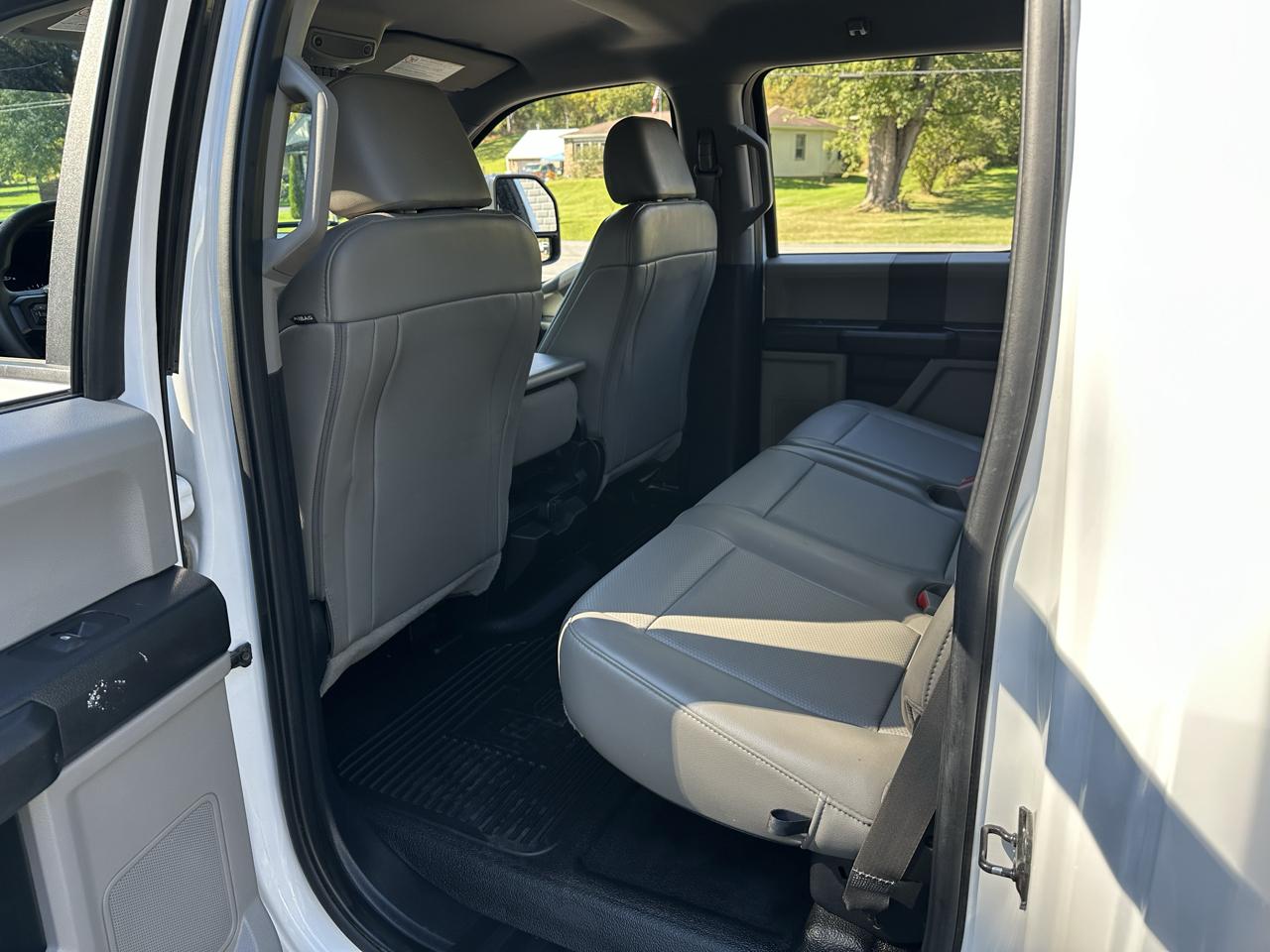 Ford F-250 SD XL Crew Cab Long Bed 4WD 2019