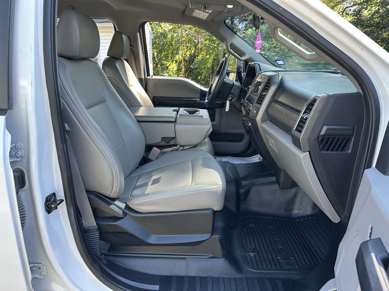 Ford F-250 SD XL Crew Cab Long Bed 4WD 2019