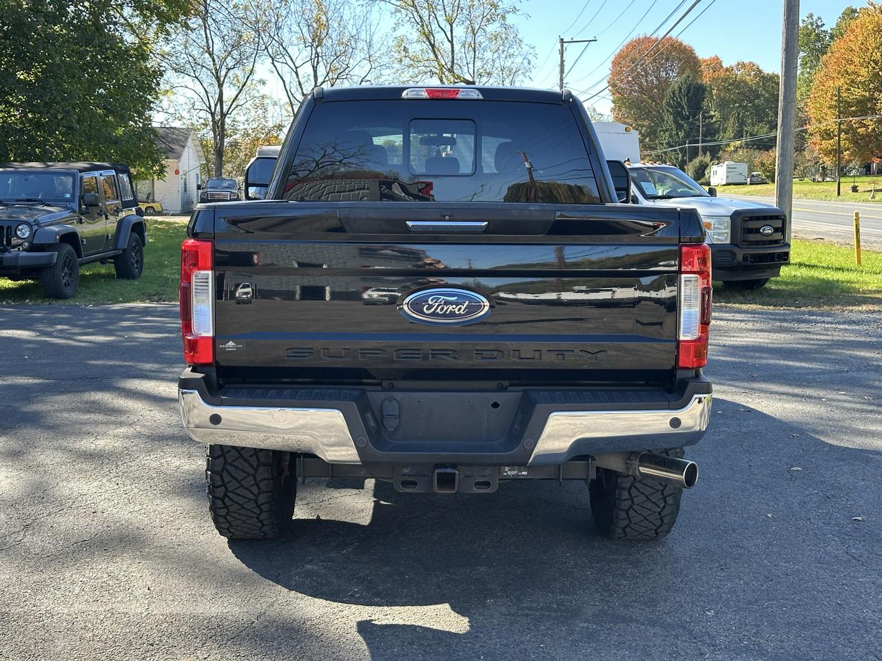 Ford F-250 SD XLT Crew Cab 4WD 2018