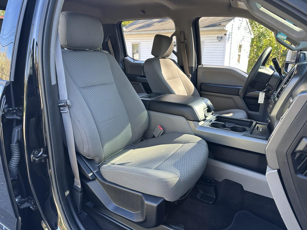 Ford F-250 SD XLT Crew Cab 4WD 2018