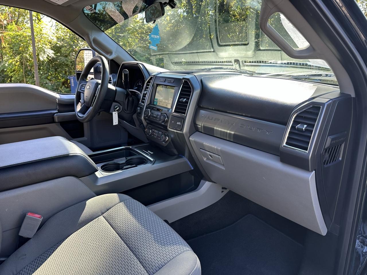 Ford F-250 SD XLT Crew Cab 4WD 2018