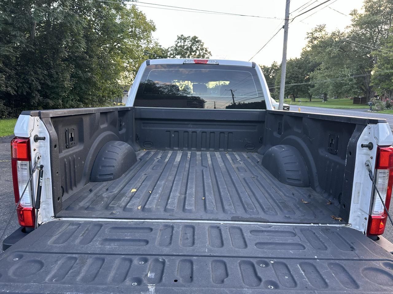 Ford F-250 SD XL Crew Cab 4WD 2017