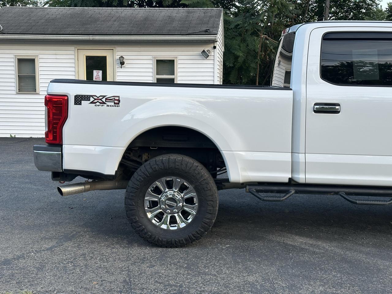 Ford F-250 SD XL Crew Cab 4WD 2017
