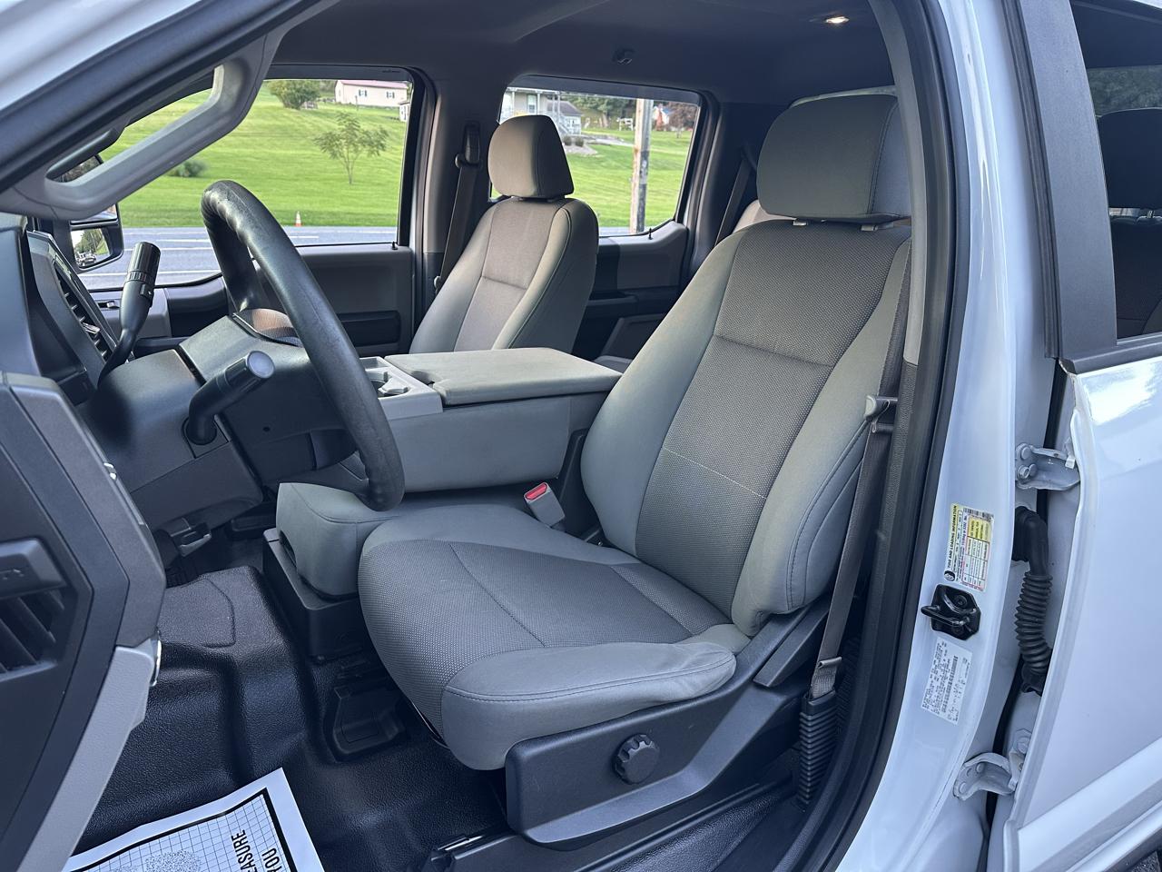 Ford F-250 SD XL Crew Cab 4WD 2017