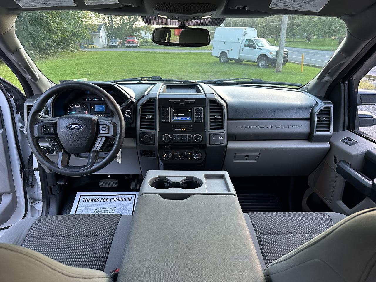 Ford F-250 SD XL Crew Cab 4WD 2017