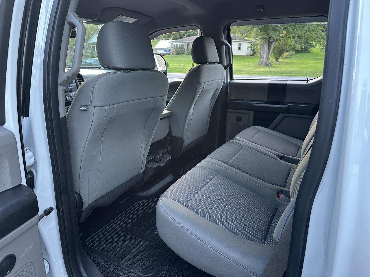 Ford F-250 SD XL Crew Cab 4WD 2017