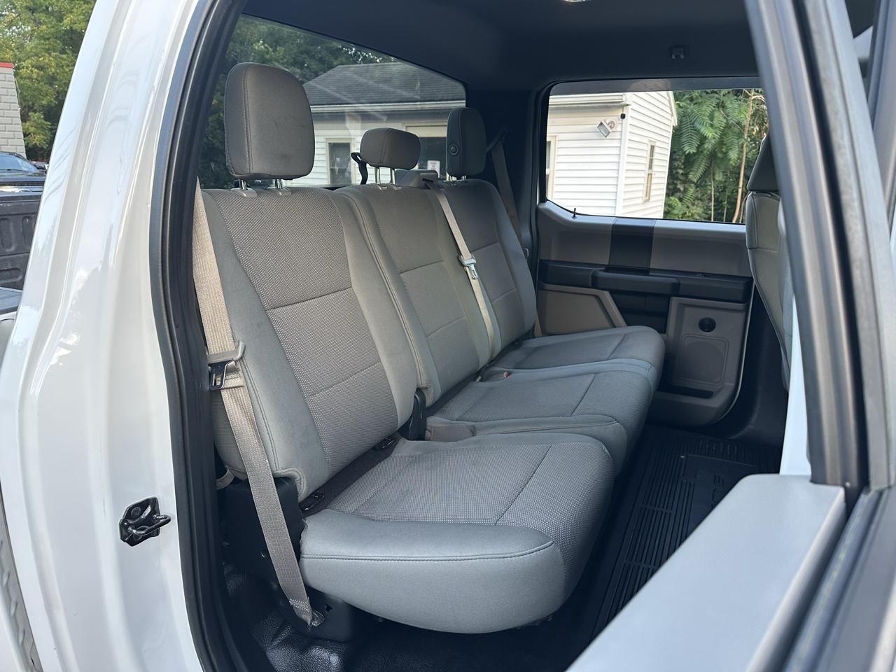 Ford F-250 SD XL Crew Cab 4WD 2017