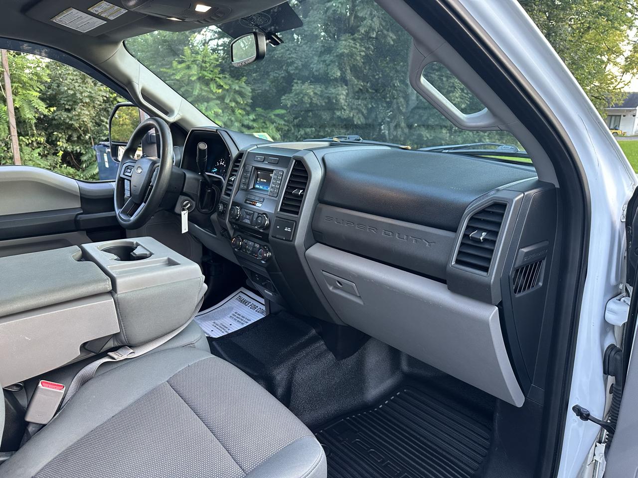 Ford F-250 SD XL Crew Cab 4WD 2017