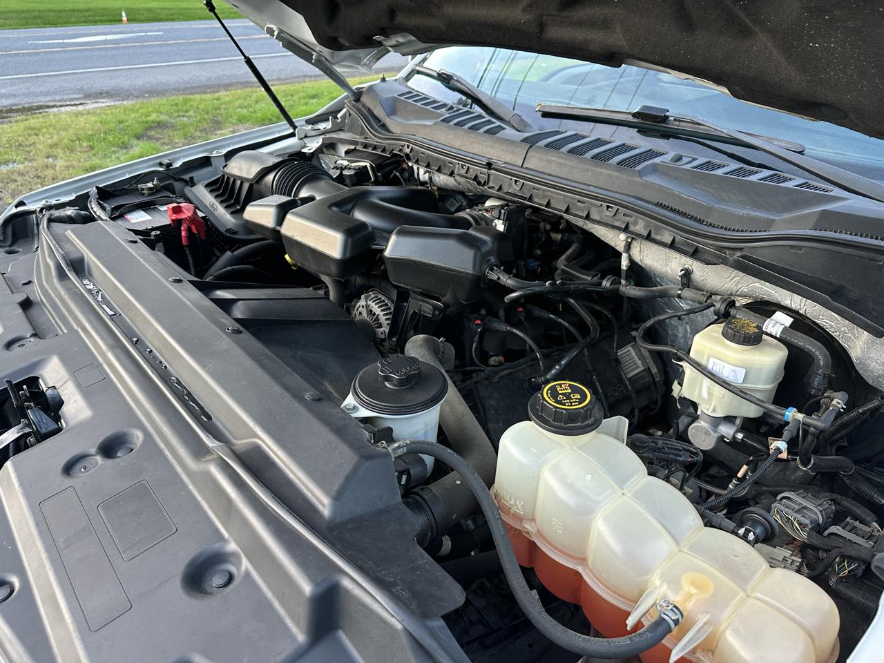 Ford F-250 SD XL Crew Cab 4WD 2017