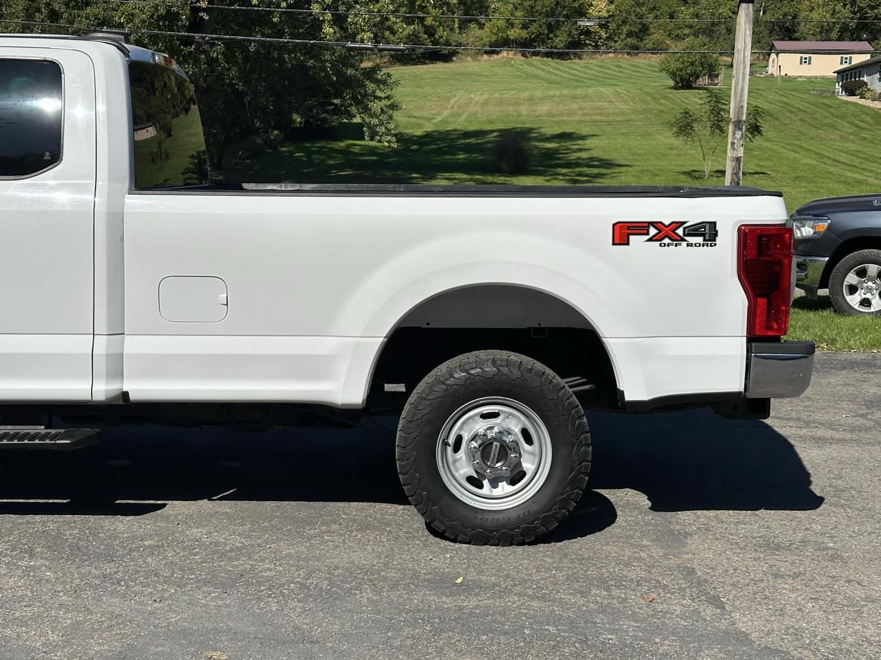 Ford F-250 SD XL SuperCab Long Bed 4WD 2021