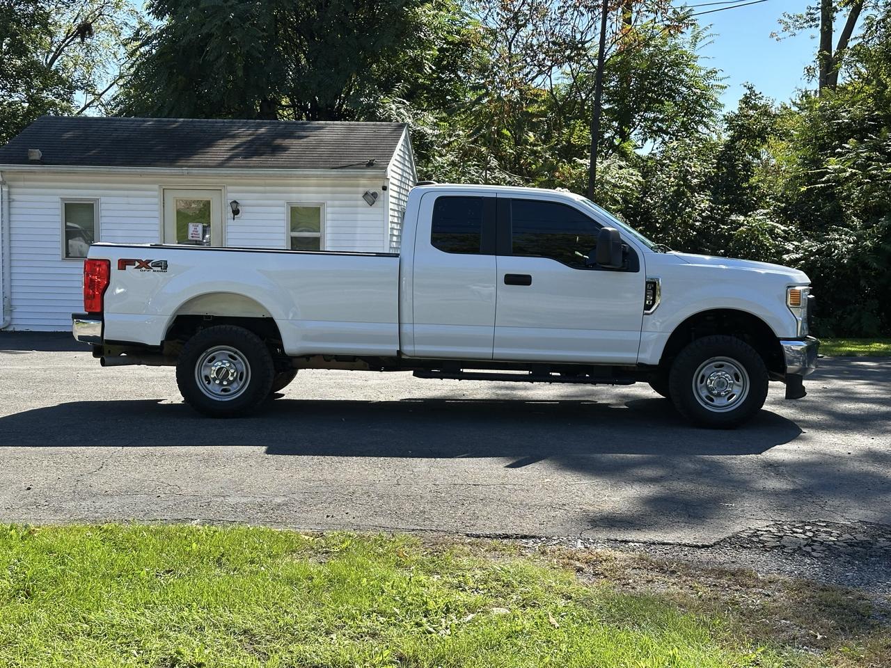 Ford F-250 SD XL SuperCab Long Bed 4WD 2021