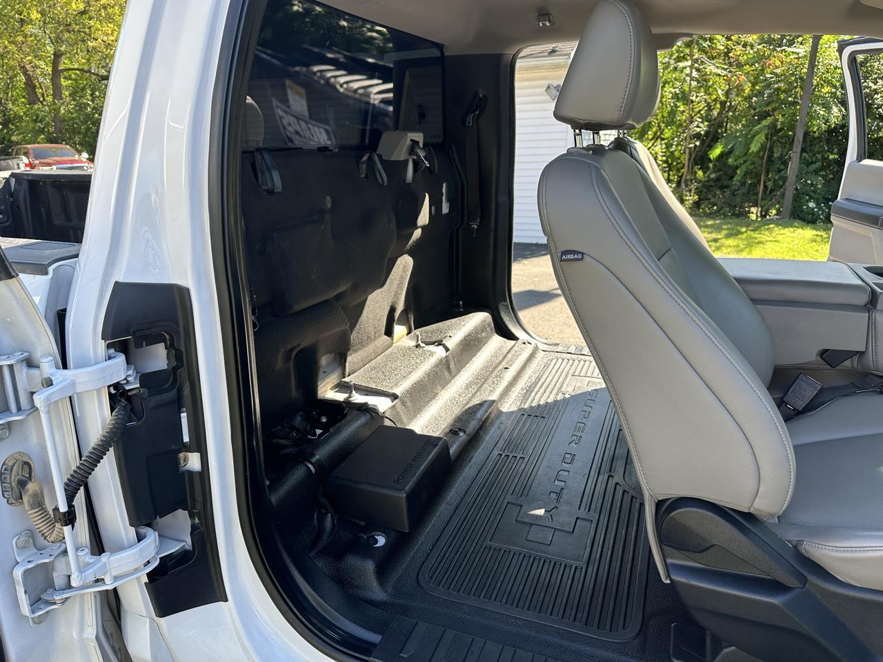 Ford F-250 SD XL SuperCab Long Bed 4WD 2021