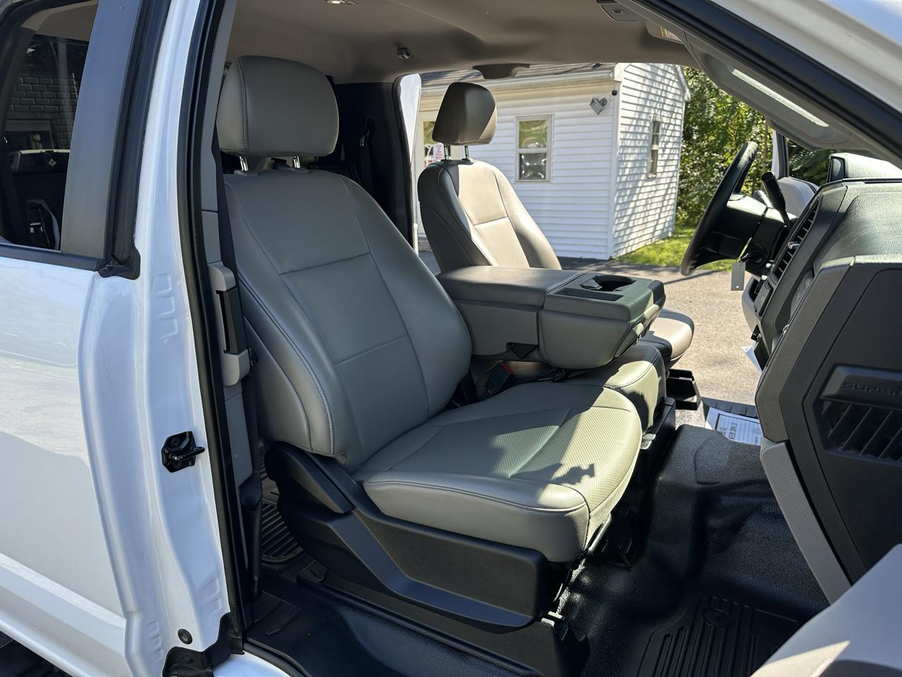 Ford F-250 SD XL SuperCab Long Bed 4WD 2021