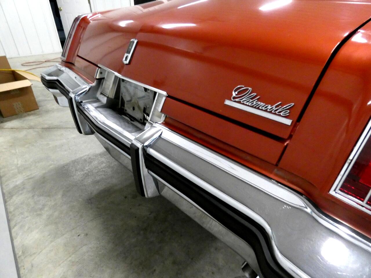 1976 Oldsmobile Cutlass 9