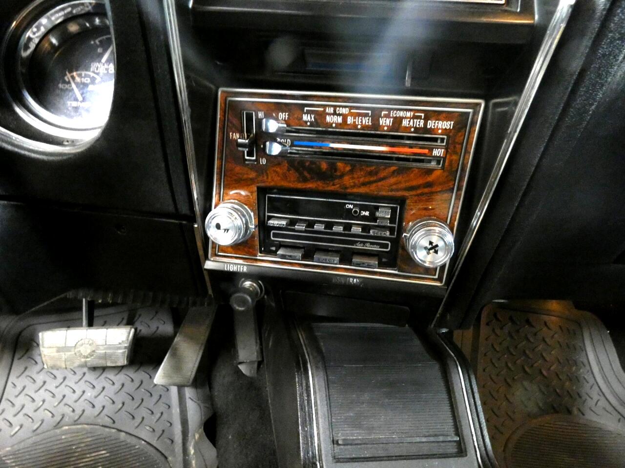 1976 Oldsmobile Cutlass 31